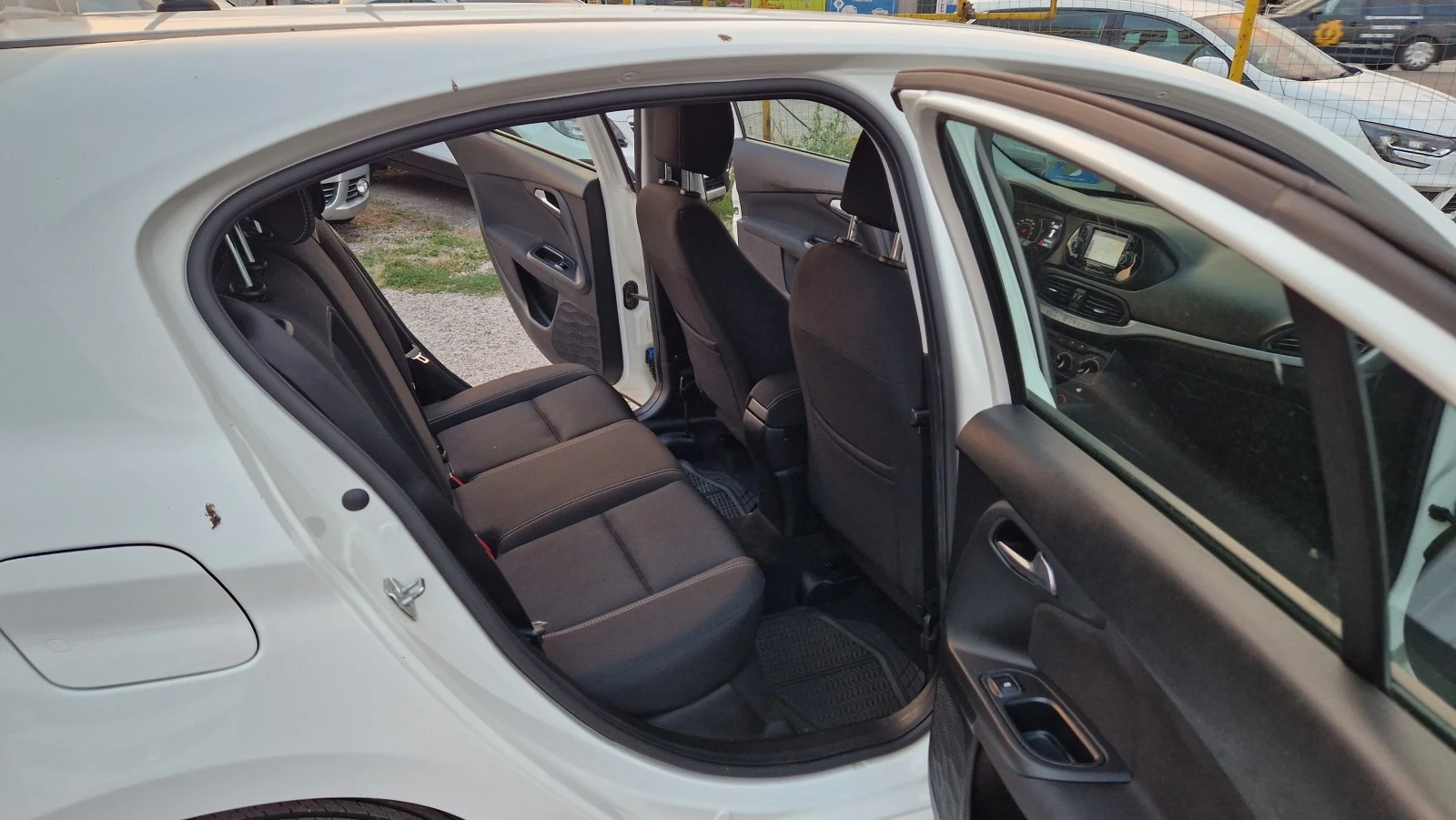 Fiat Tipo 1.3 MJT NAVI | Mobile.bg   13