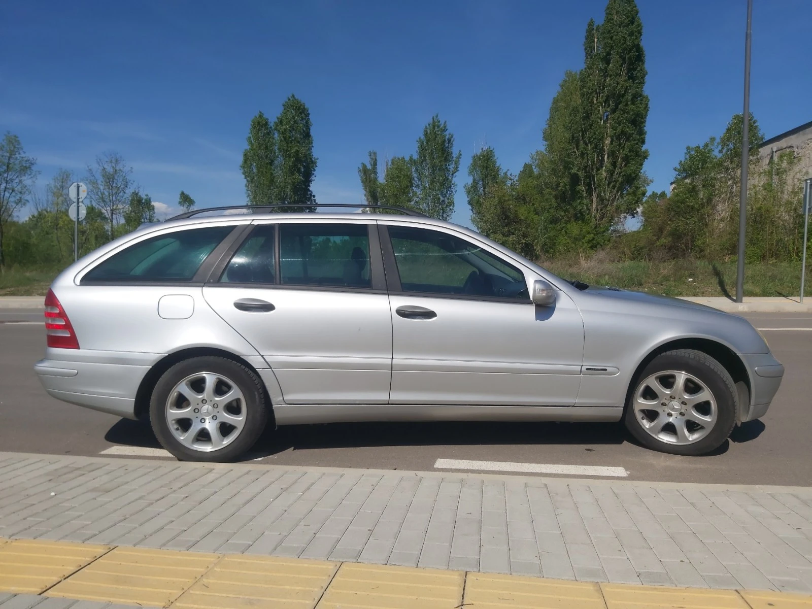 Mercedes-Benz C 180 Автоматик/газ - изображение 8