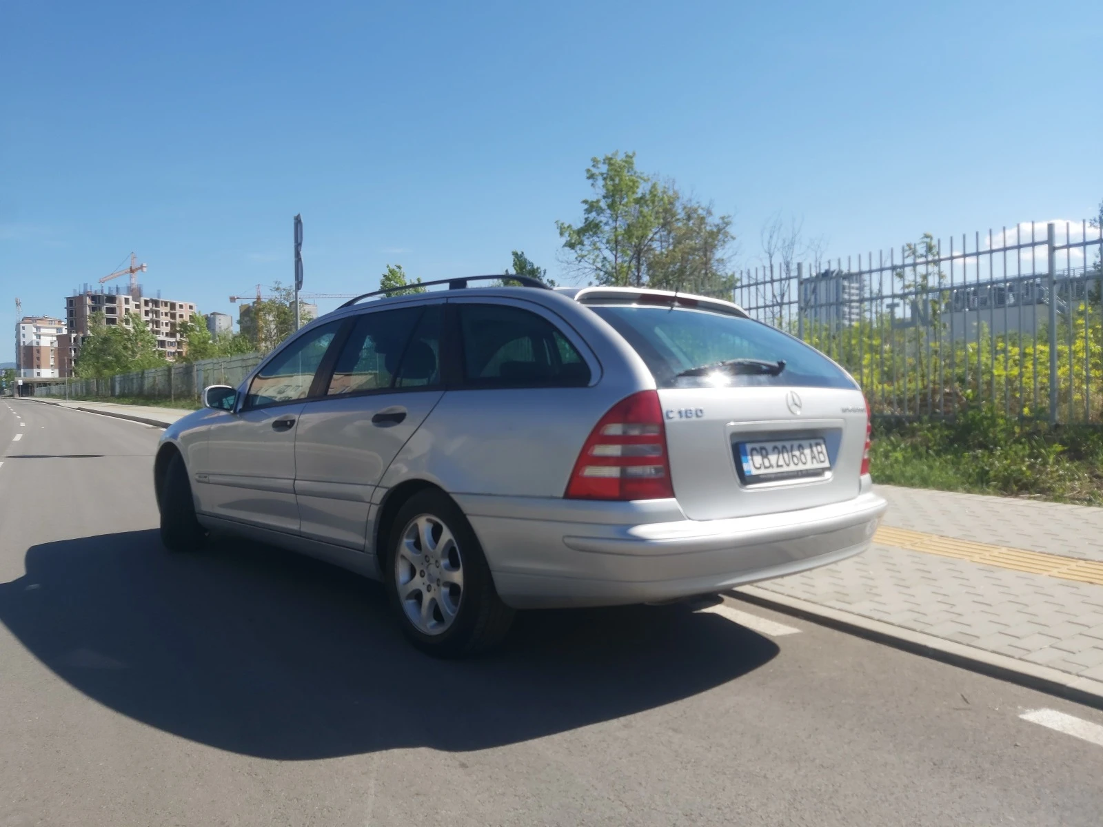 Mercedes-Benz C 180 Автоматик/газ - изображение 5