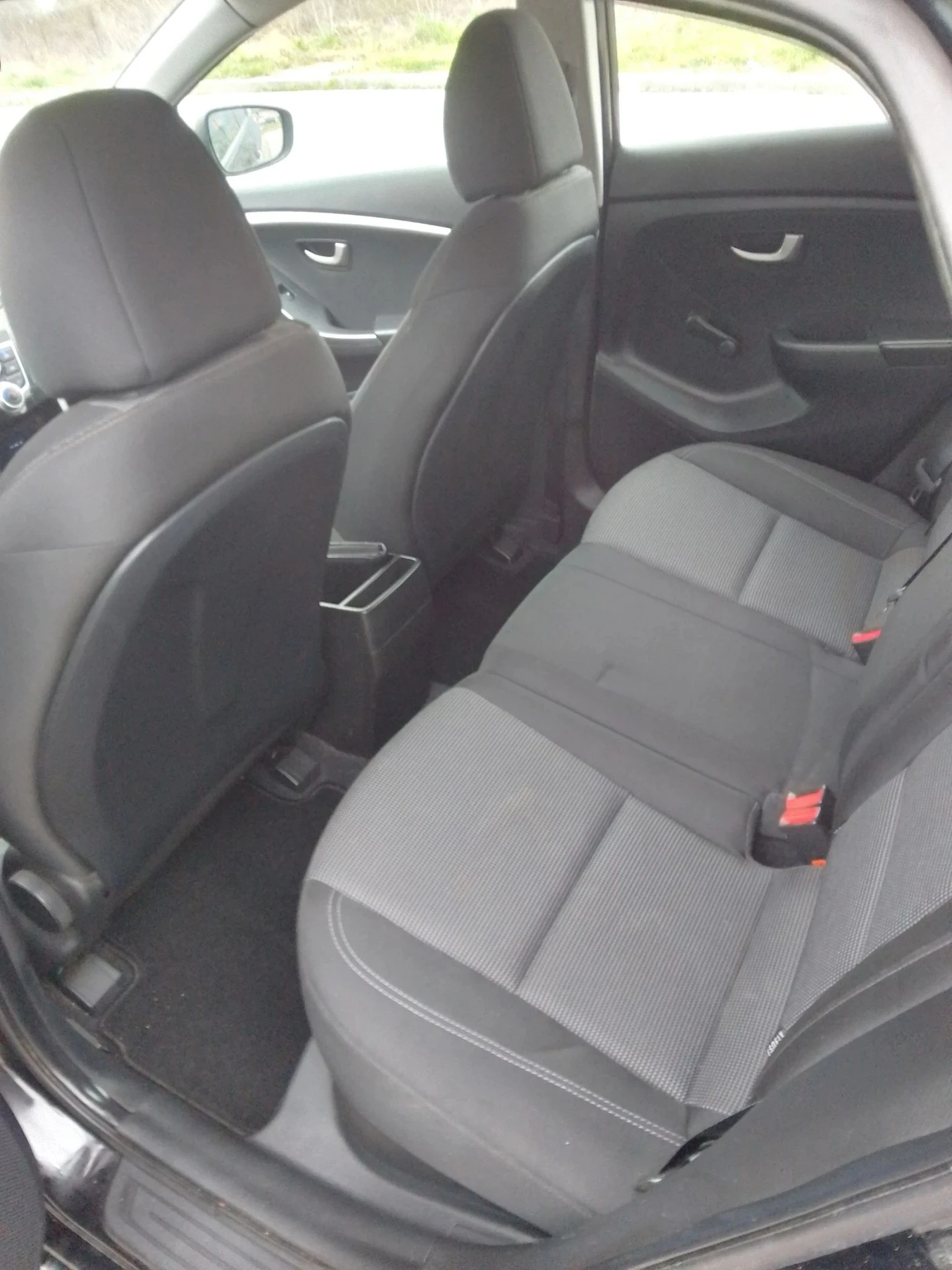 Hyundai I30 1.6 ЦРДИ - изображение 8
