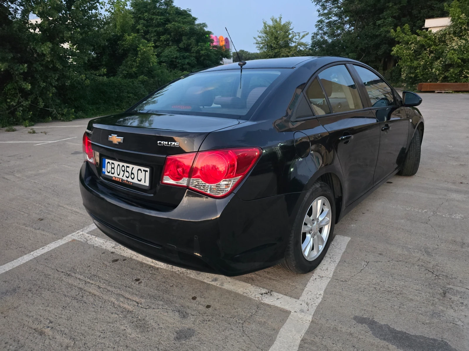 Chevrolet Cruze 1.7 TDI 131к.с./НАВИГАЦИЯ/ РЕГИСТРИРАН - изображение 3