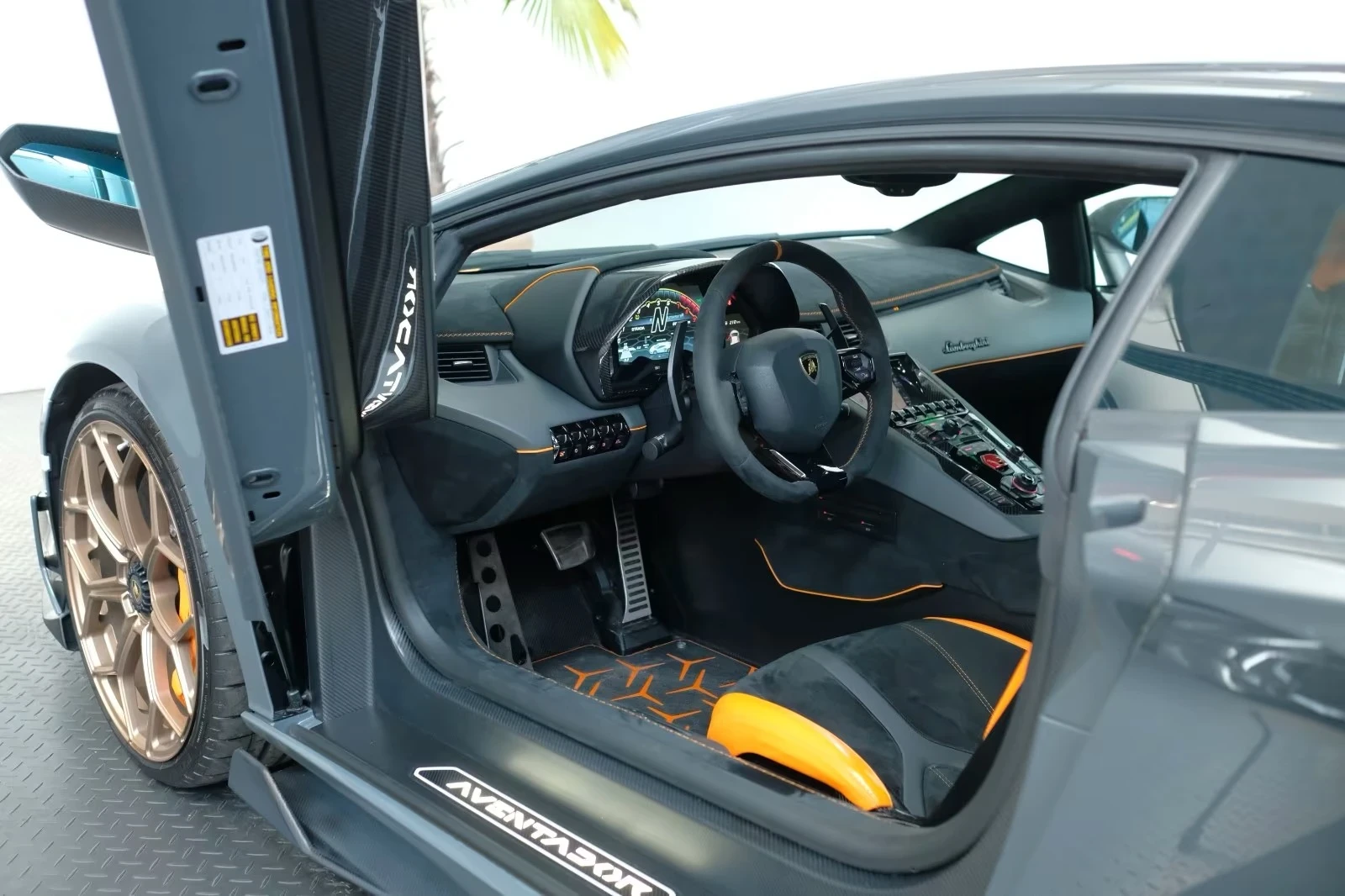 Lamborghini Aventador SVJ | Mobile.bg   11