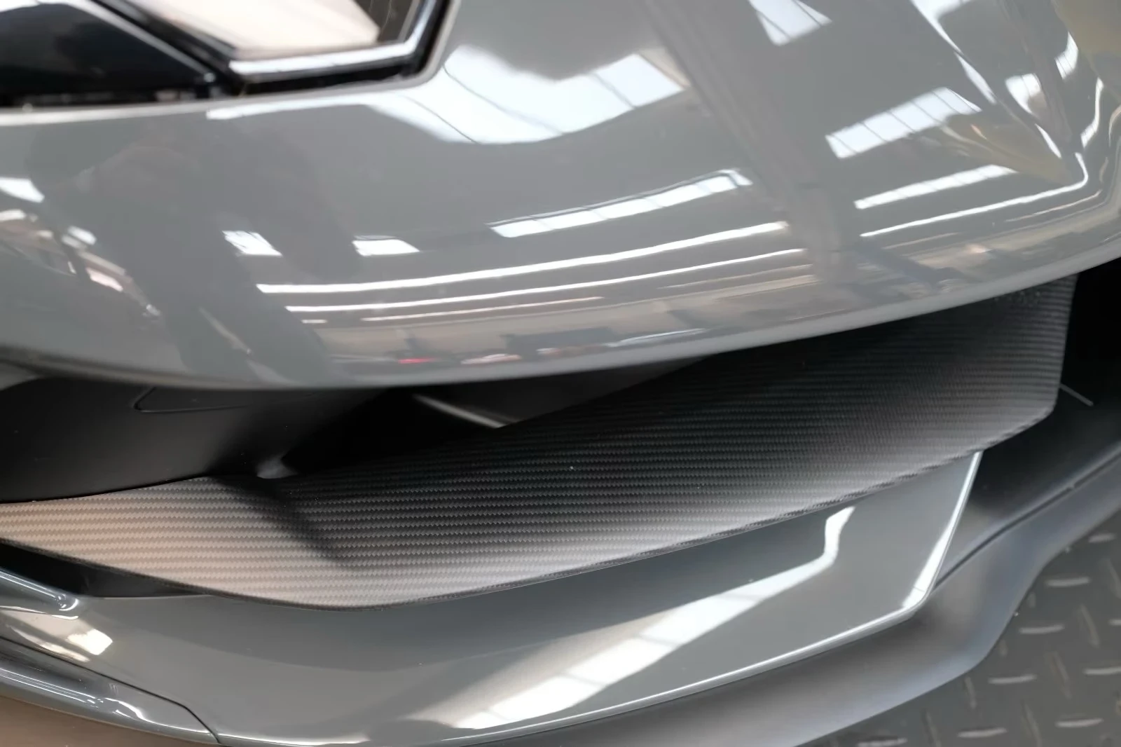 Lamborghini Aventador SVJ - изображение 4