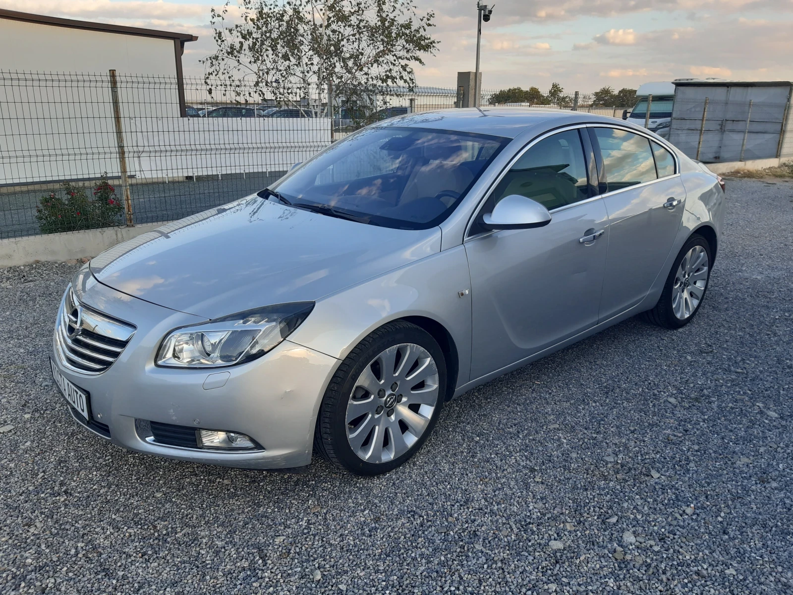 Opel Insignia  - изображение 8
