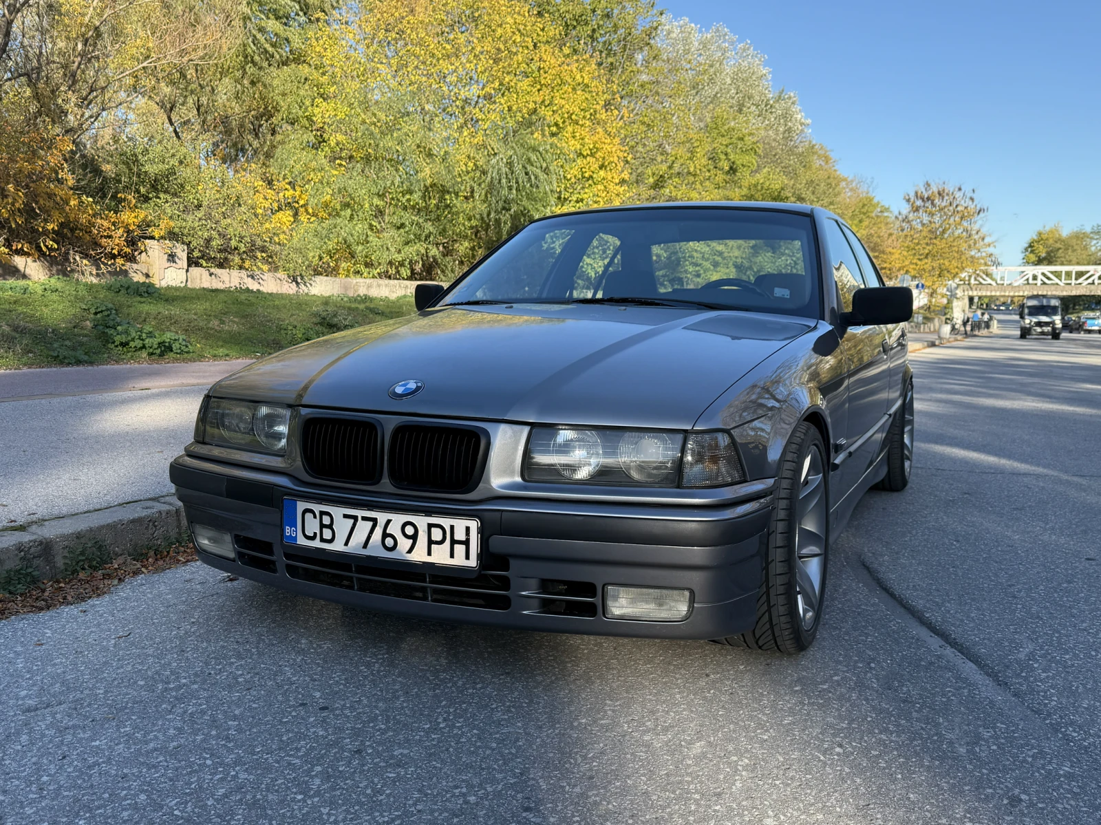 BMW 320 | Mobile.bg   4