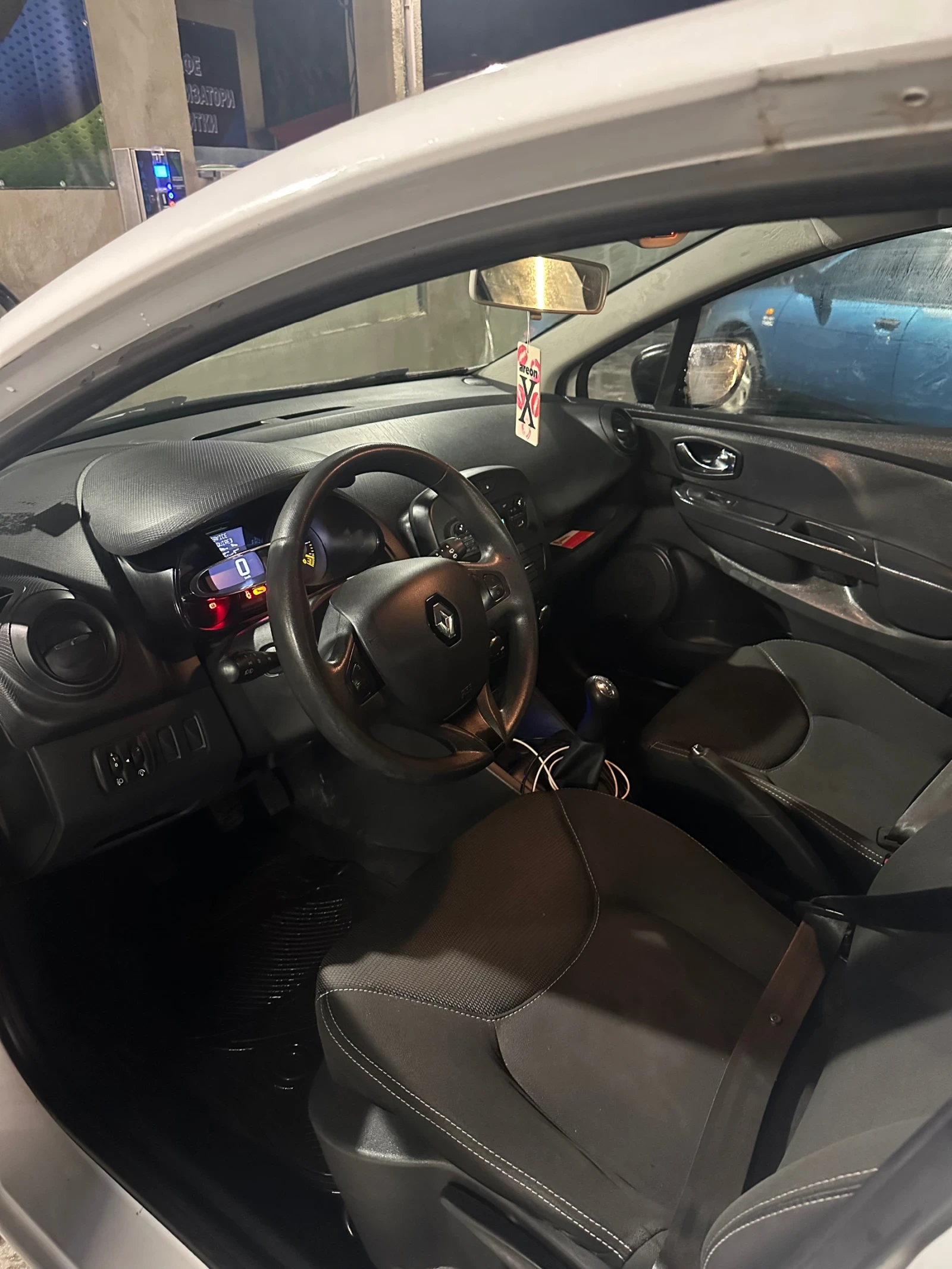 Renault Clio  - изображение 10