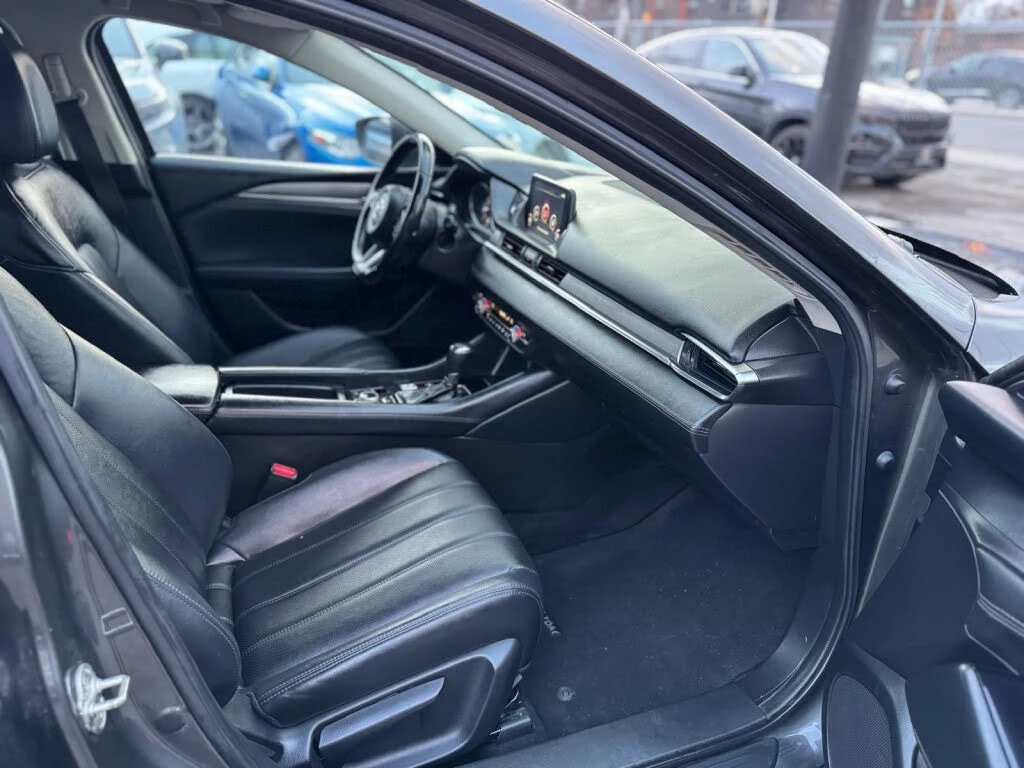 Mazda 6 GS-L FWD* АвтоКредит* (Цена до БГ) , снимка 13 - Автомобили и джипове - 54097983