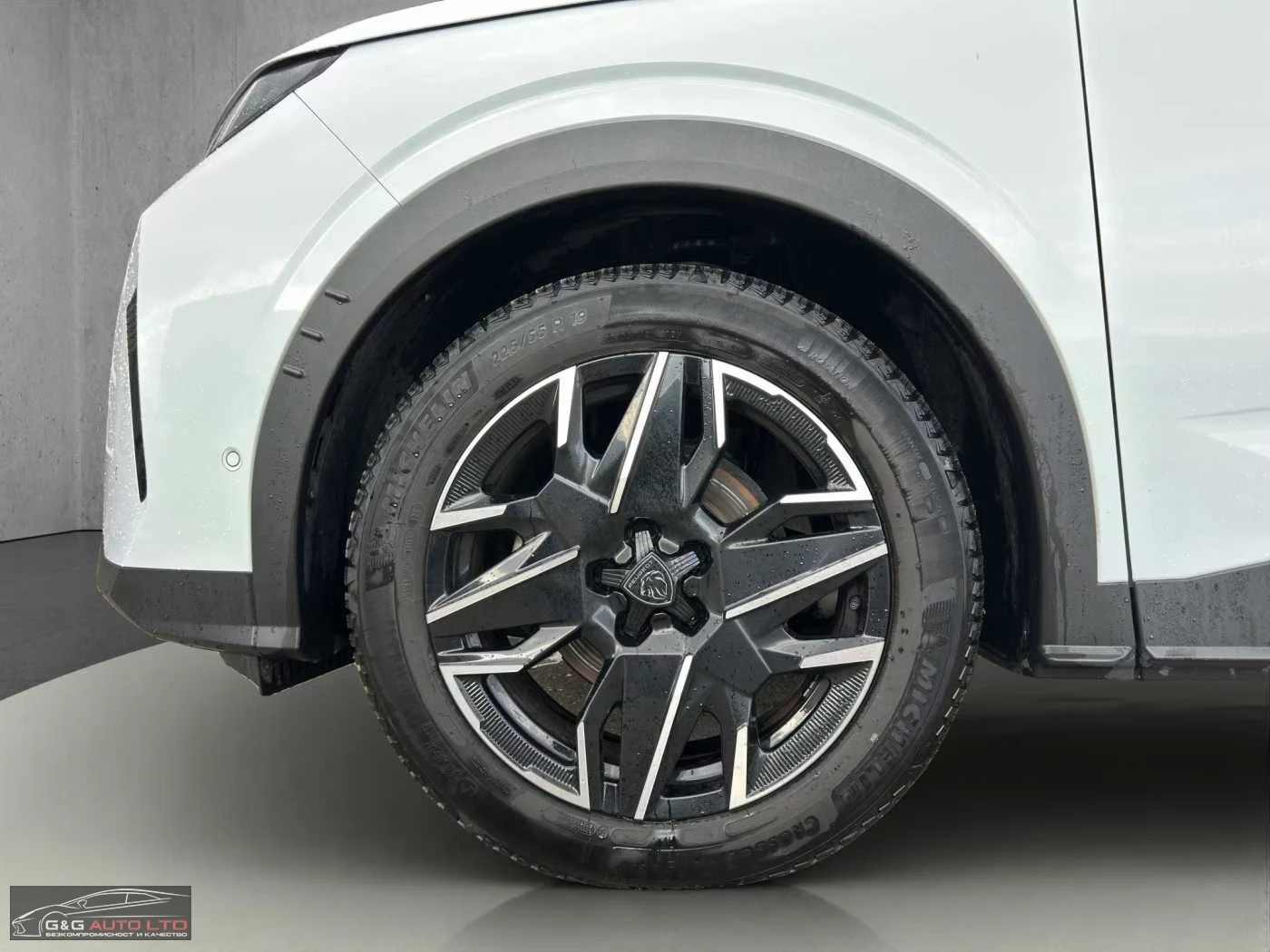 Peugeot 3008 ALLURE/145HP/360/NAVI/KLESS/CARPLAY/343z | Mobile.bg � ����������� 3
