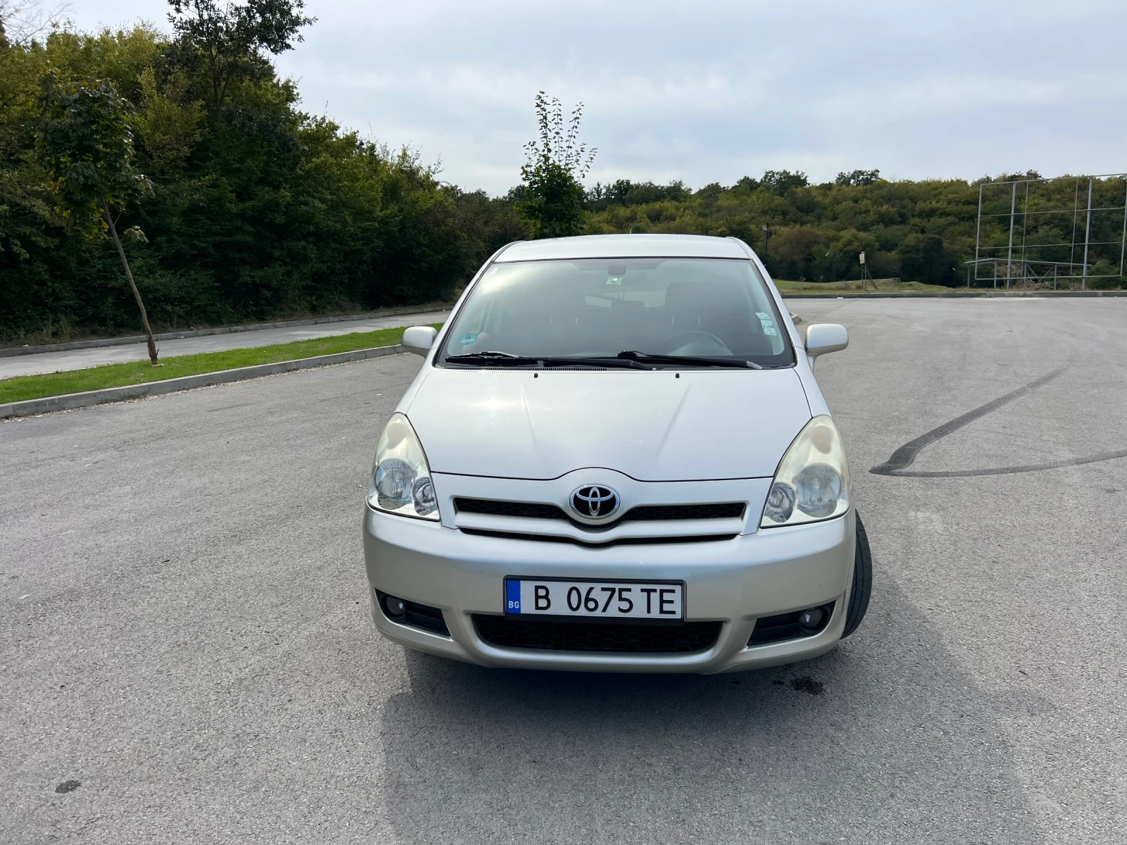 Toyota Corolla verso, снимка 3 - Автомобили и джипове - 56140872