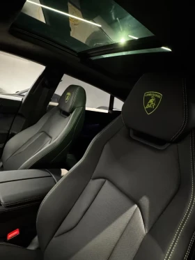 Lamborghini Urus SE Nero, снимка 6
