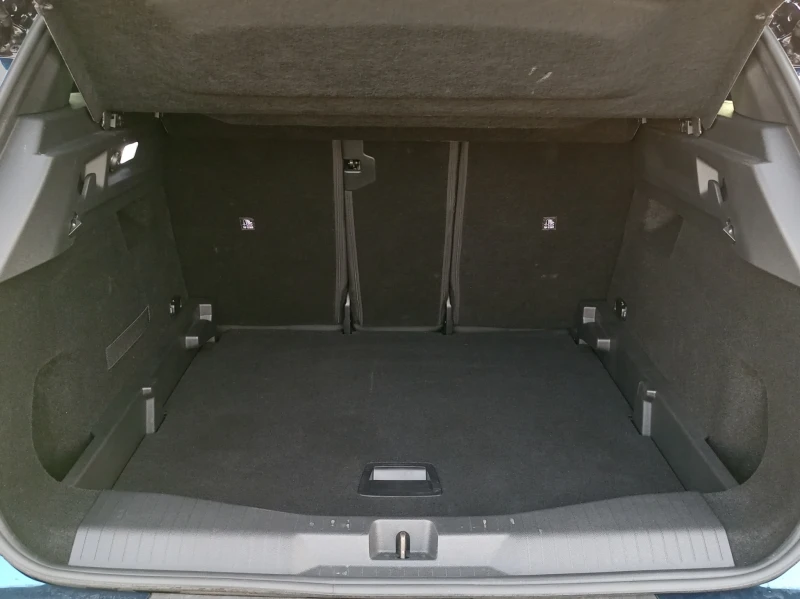 Opel Grandland GS Hybrid 48V, снимка 9 - Автомобили и джипове - 50289285