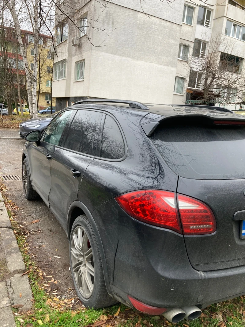 Porsche Cayenne 4.8 Турбо, снимка 4 - Автомобили и джипове - 52670044