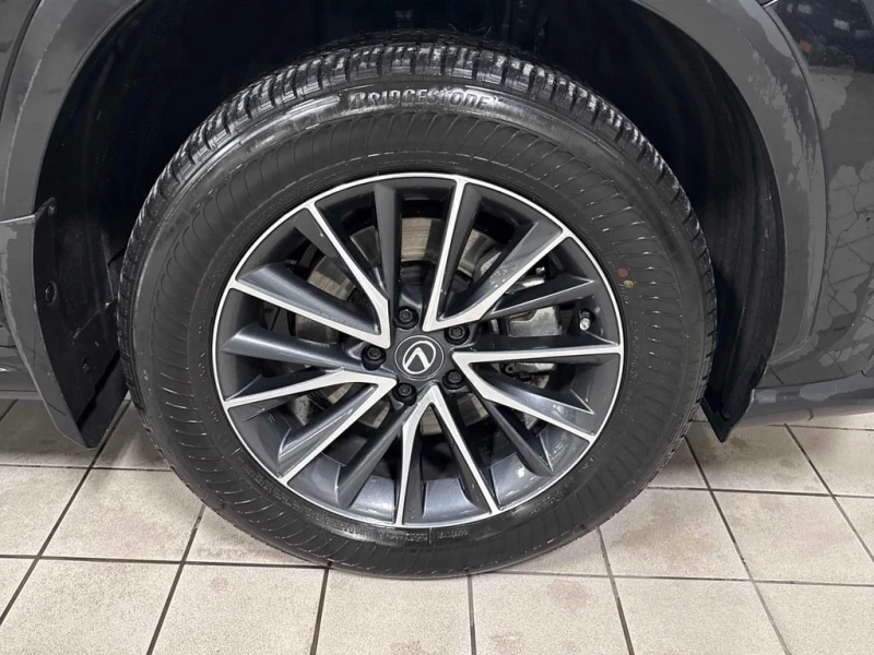 Lexus NX 350h 2025 * CARFAX * БЕЗ ПЪРВОНАЧАЛНА ВНОСКА, снимка 6 - Автомобили и джипове - 52901236