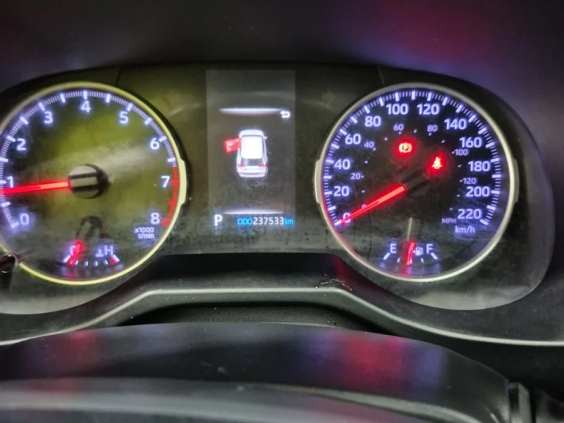 Toyota Rav4 * XLE * CARFAX * ЦЕНА ДО БГ, снимка 11 - Автомобили и джипове - 53020012