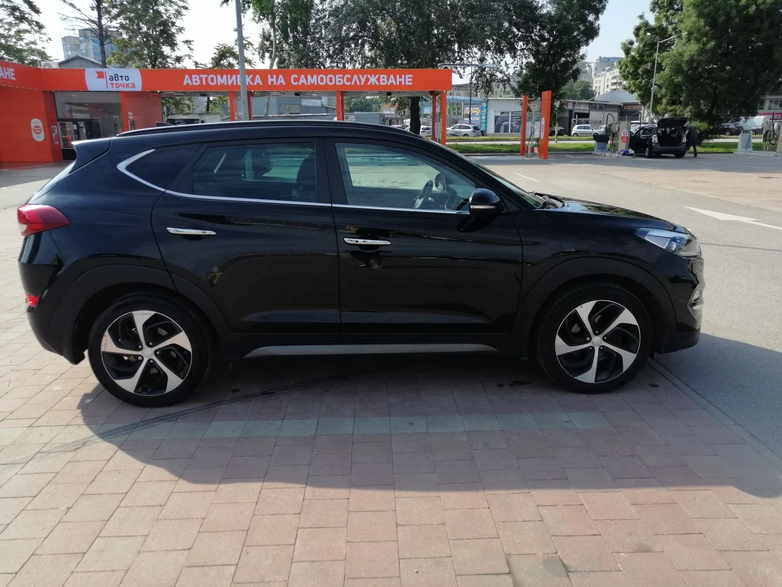 Hyundai Tucson 1.6 Turbo 4x4 - изображение 9