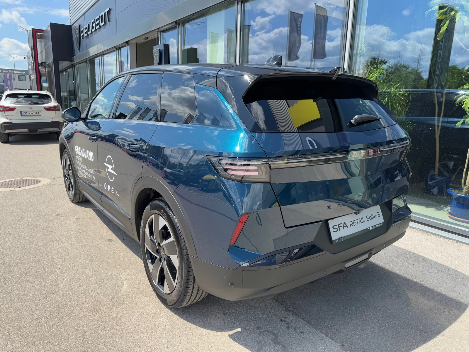 Opel Grandland GS Hybrid 48V - изображение 7