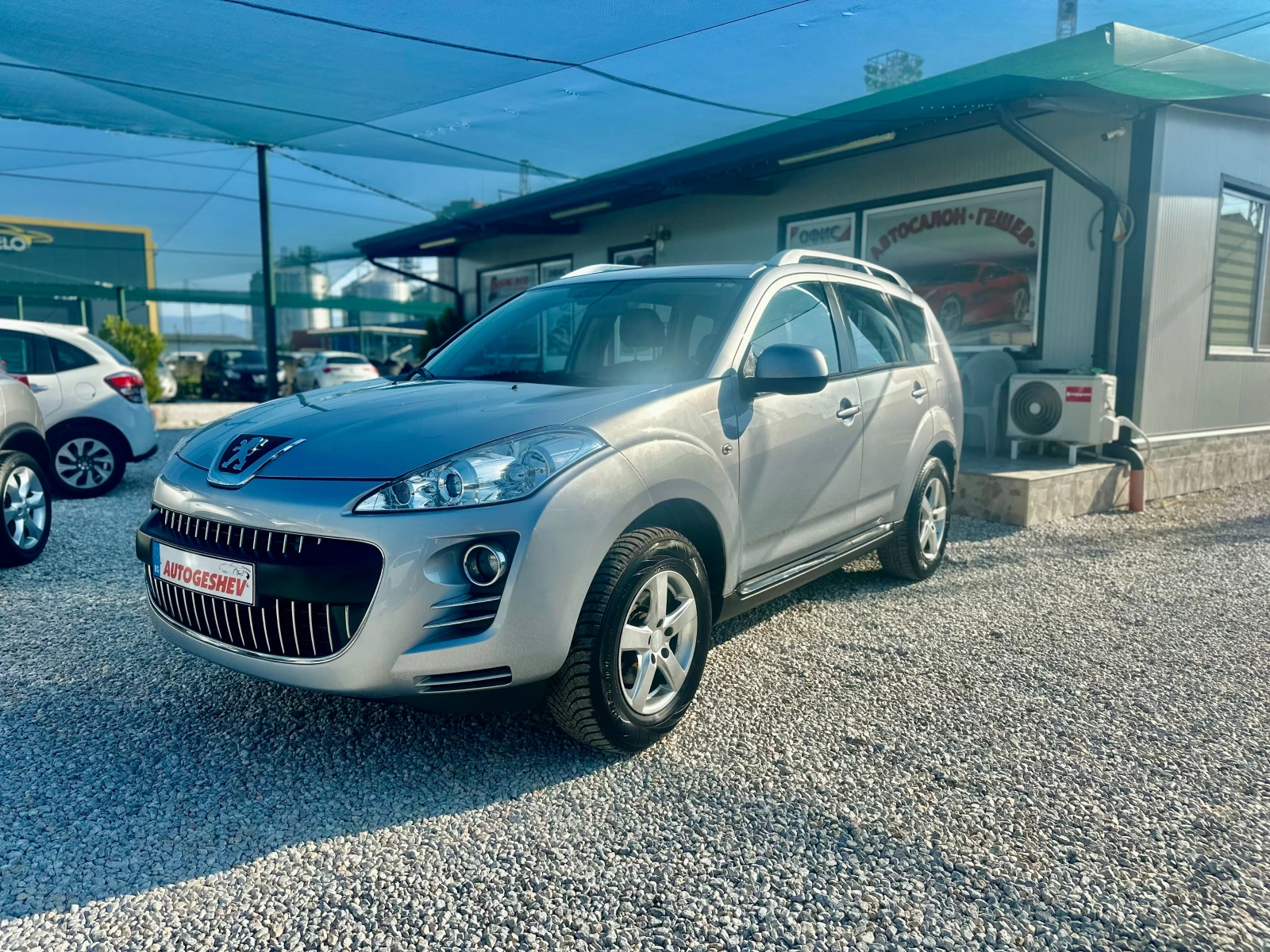 Peugeot 4007 2.2HDI - изображение 2
