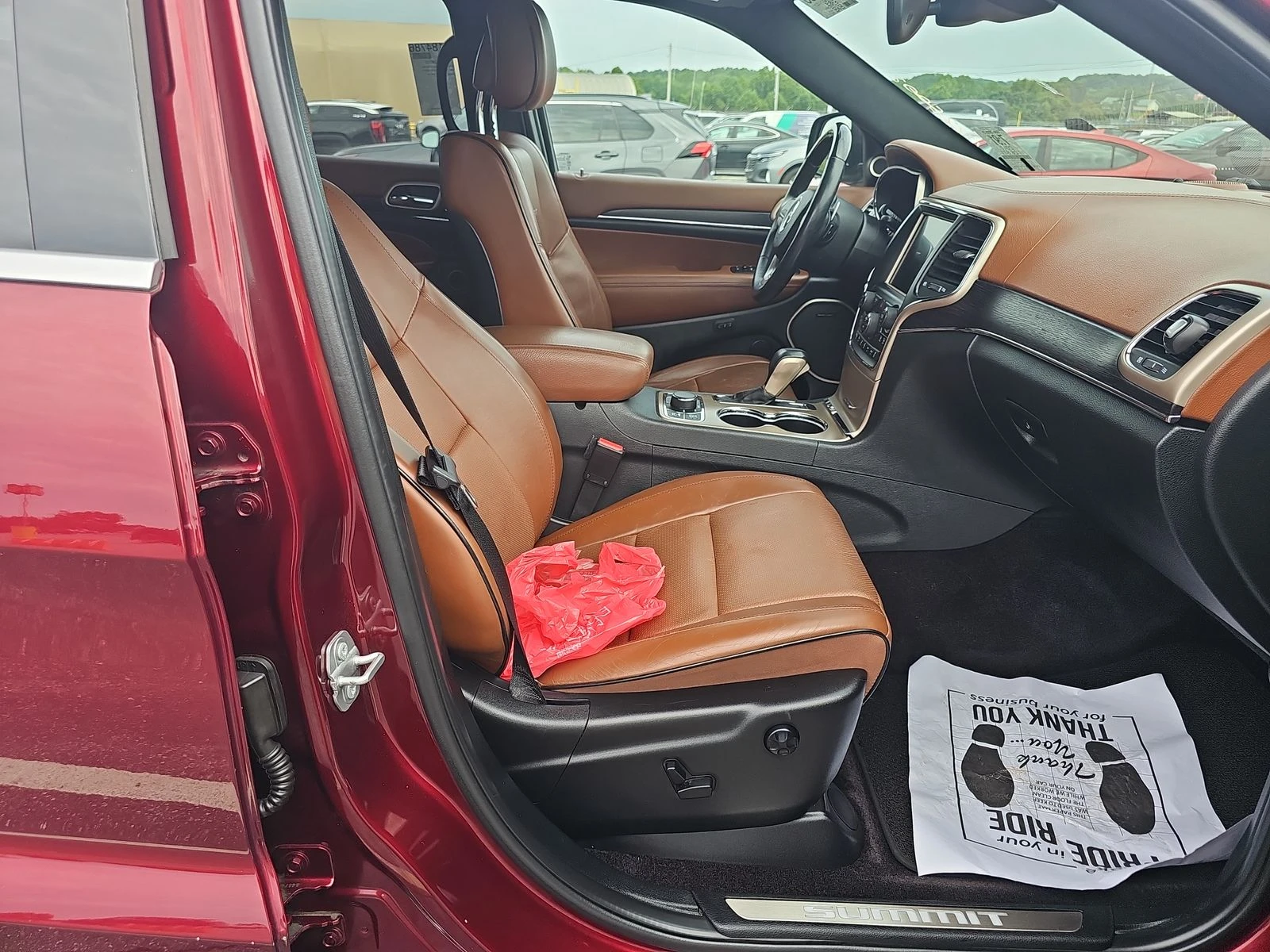 Jeep Grand cherokee Summit* 8ZF* 4x4* Distronic* Keyless* Harman* Обду - изображение 10