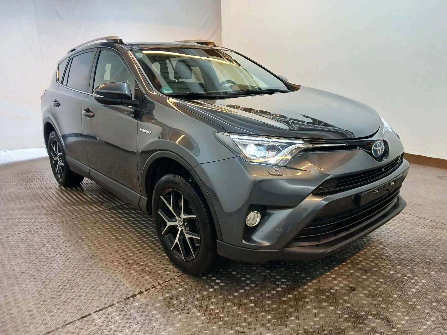 Toyota Rav4 2.5 Automatik Style - изображение 2