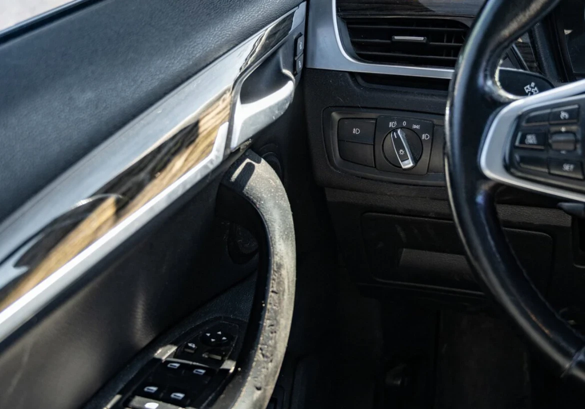 BMW X1 28i * * XDRIVE * * CARFAX * * АВТО КРЕДИТ * *  - изображение 8