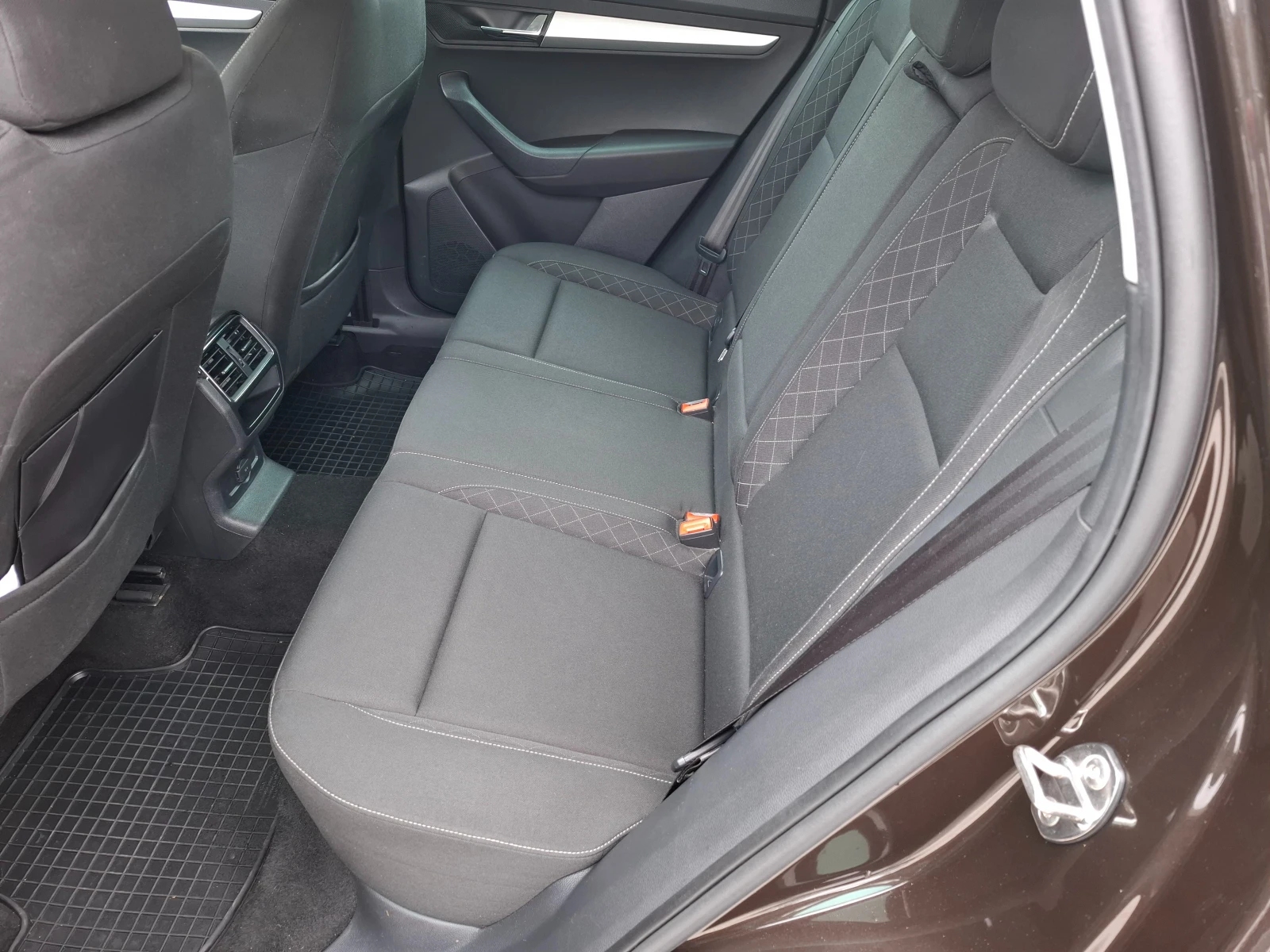 Skoda Karoq 1.6 TDI | Mobile.bg � ����������� 6