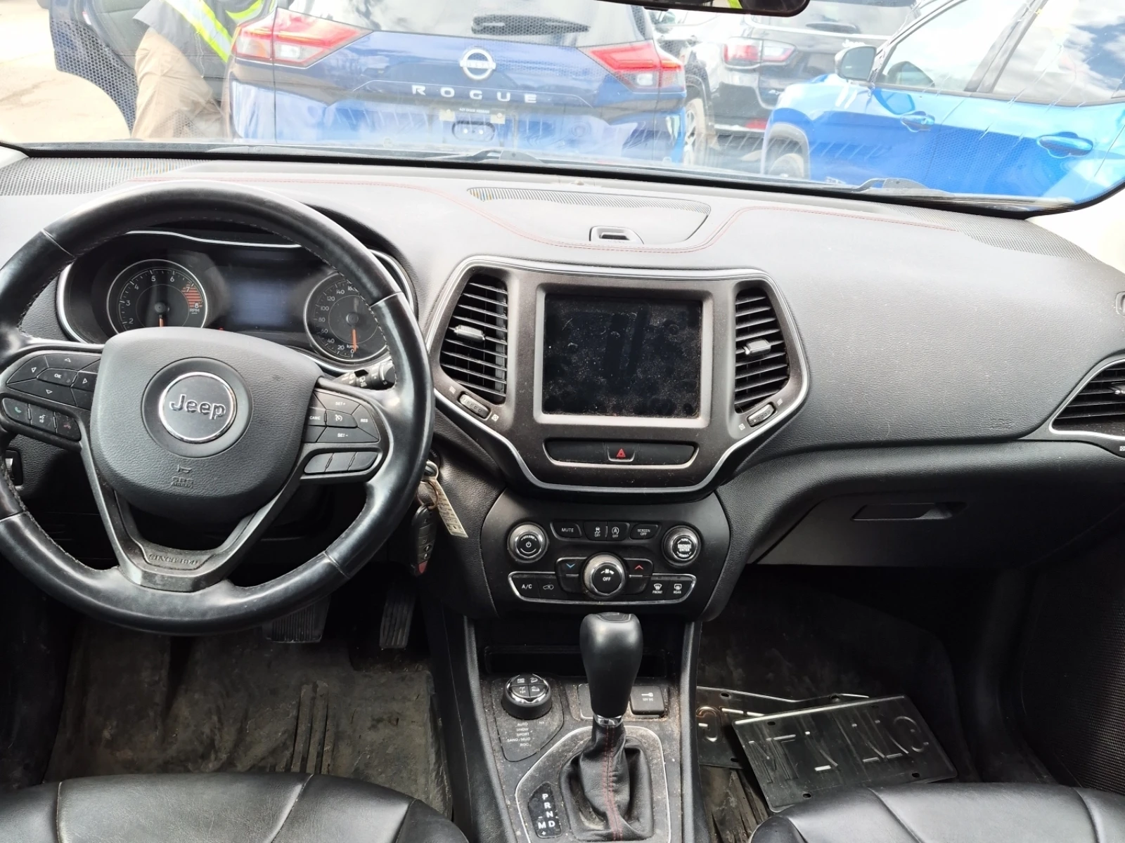 Jeep Cherokee Trailhawk 4x4 | Mobile.bg � ����������� 11