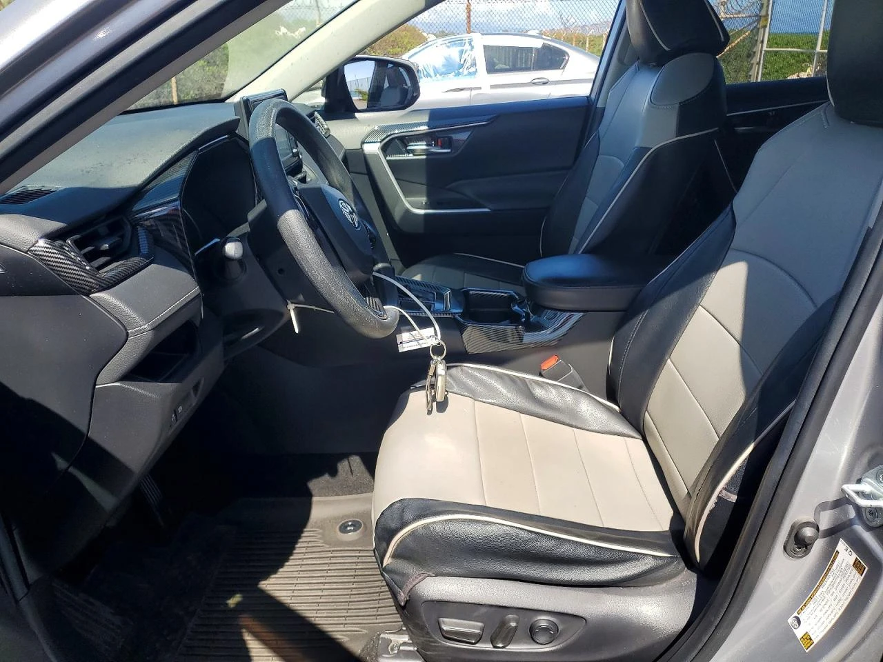 Toyota Rav4 2.5l Xle, снимка 7 - Автомобили и джипове - 54883678