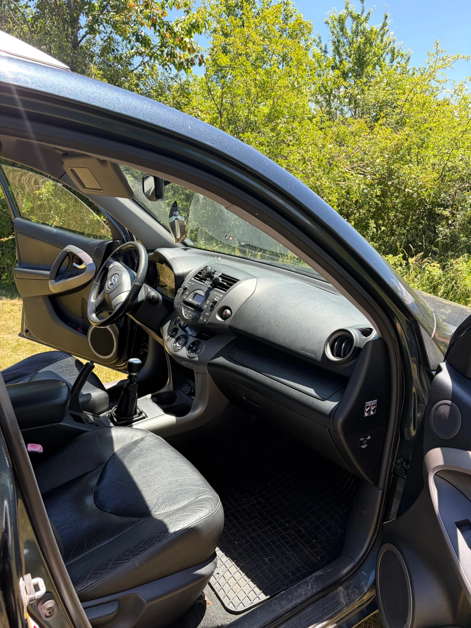 Toyota Rav4, снимка 6 - Автомобили и джипове - 54903621