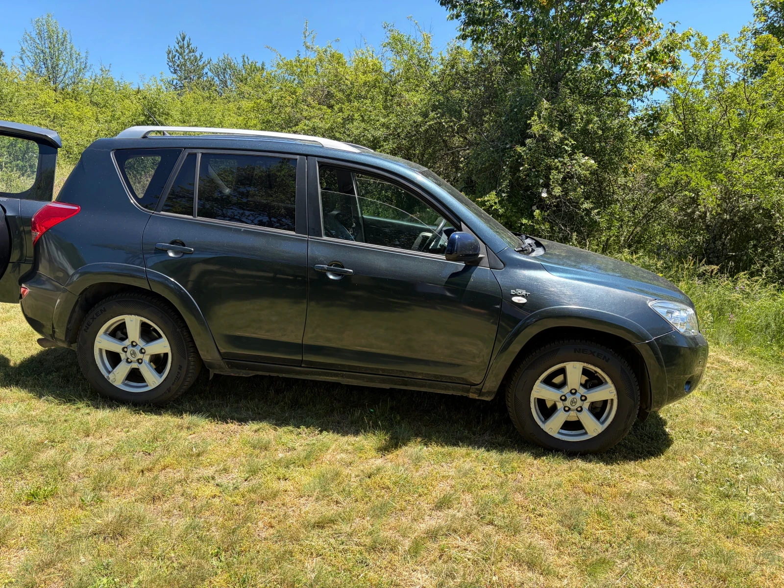 Toyota Rav4, снимка 4 - Автомобили и джипове - 54903621
