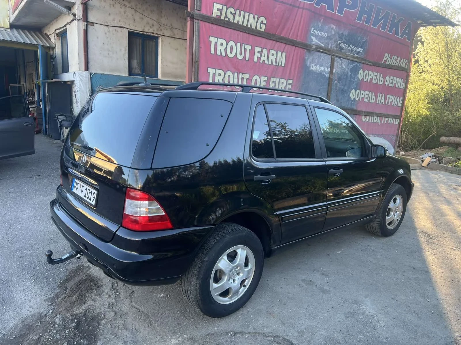 Mercedes-Benz ML 270, снимка 2 - Автомобили и джипове - 54967413