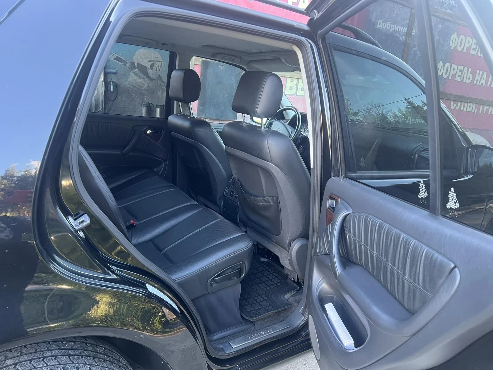 Mercedes-Benz ML 270, снимка 10 - Автомобили и джипове - 54967413