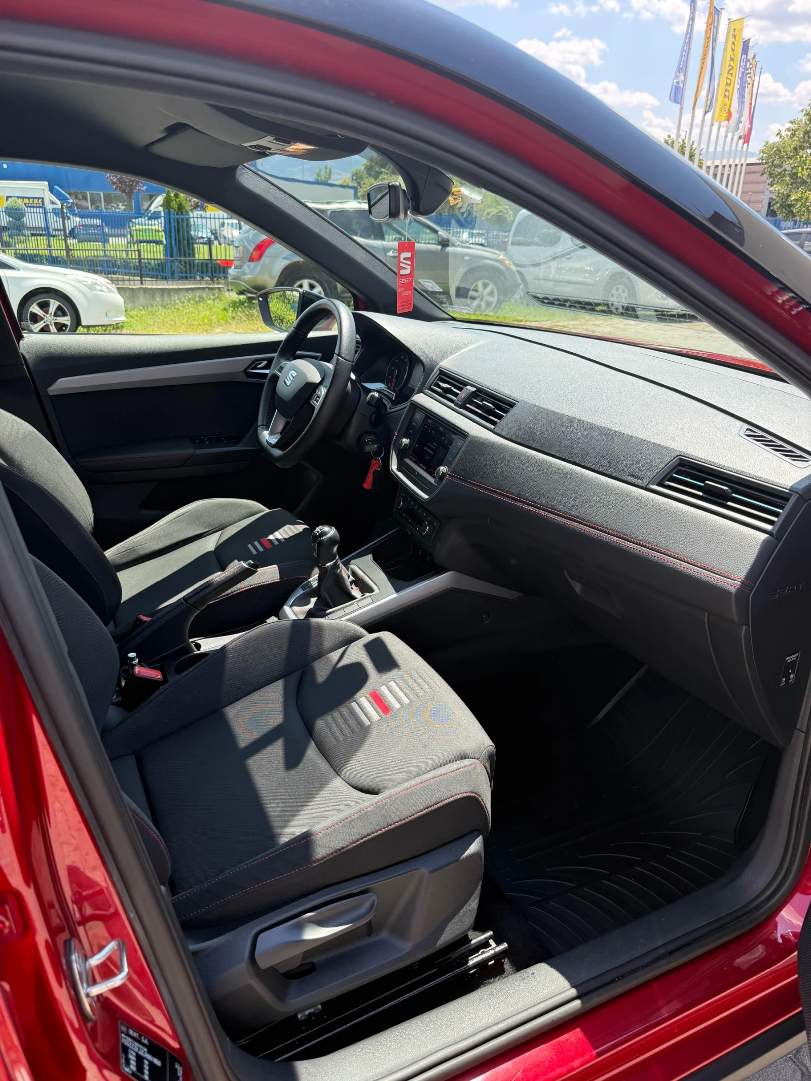 Seat Arona Fr, снимка 10 - Автомобили и джипове - 55447744