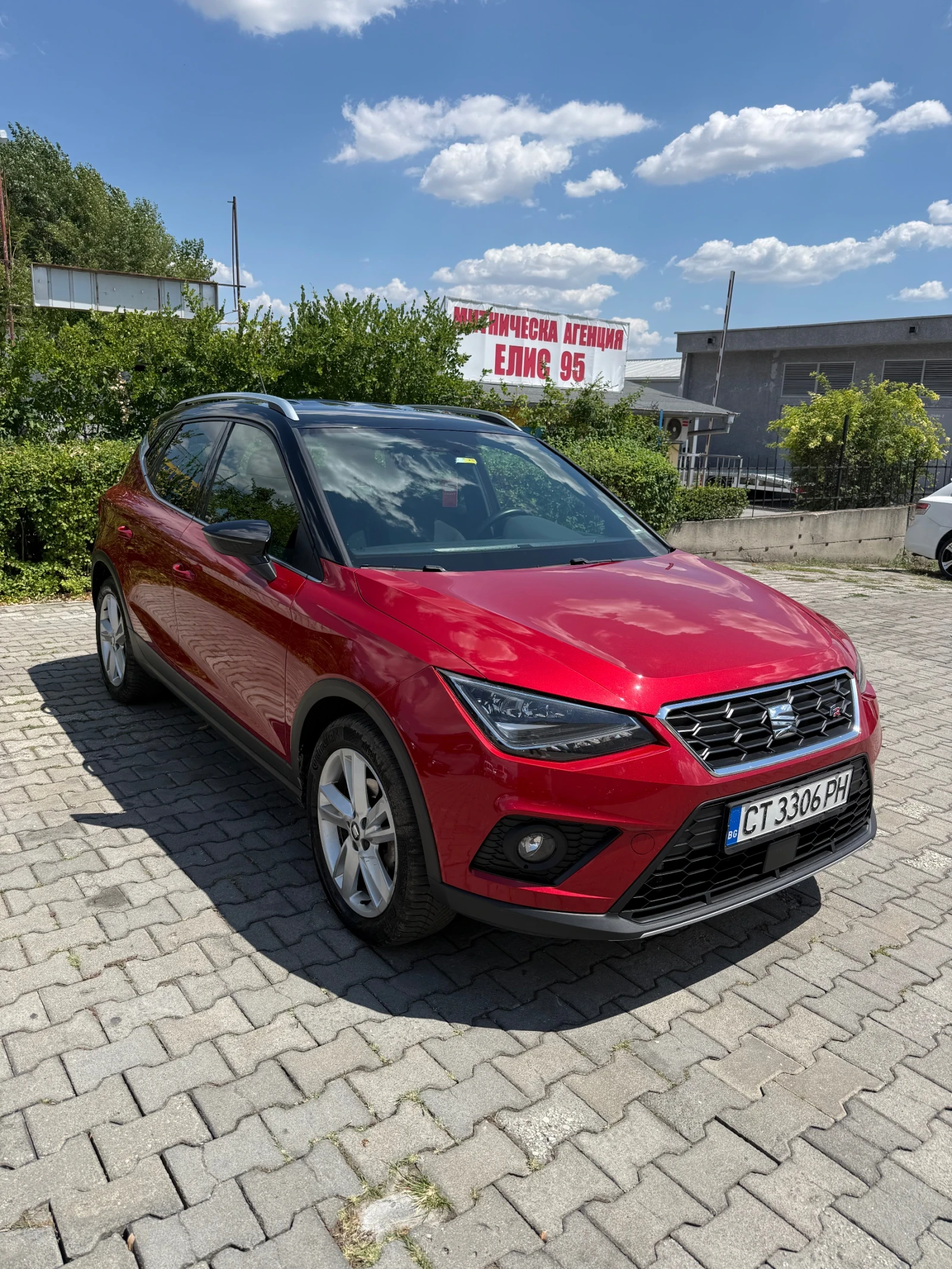 Seat Arona Fr, снимка 2 - Автомобили и джипове - 55447744