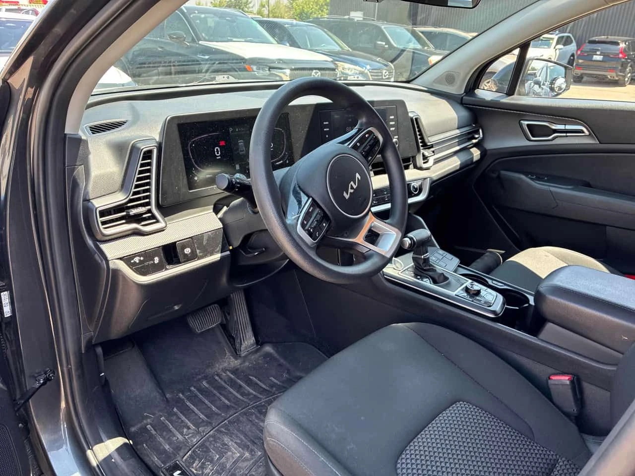 Kia Sportage LX AWD | CARFAX | АВТОКРЕДИТ БЕЗ ПЪРВОНАЧАЛНА, снимка 7 - Автомобили и джипове - 55505380