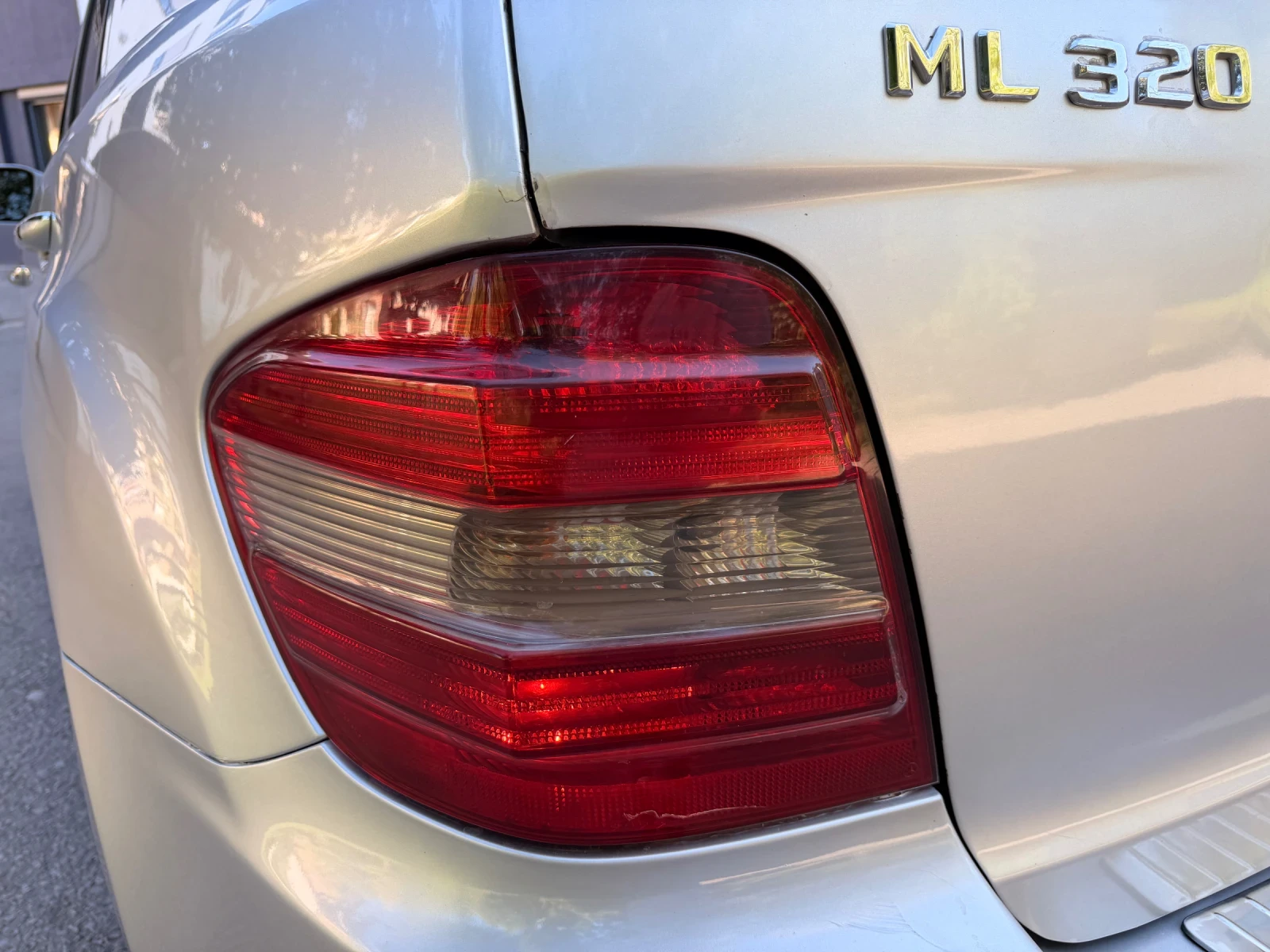 Mercedes-Benz ML 320 CDI / 4-MATIC, снимка 15 - Автомобили и джипове - 55733646