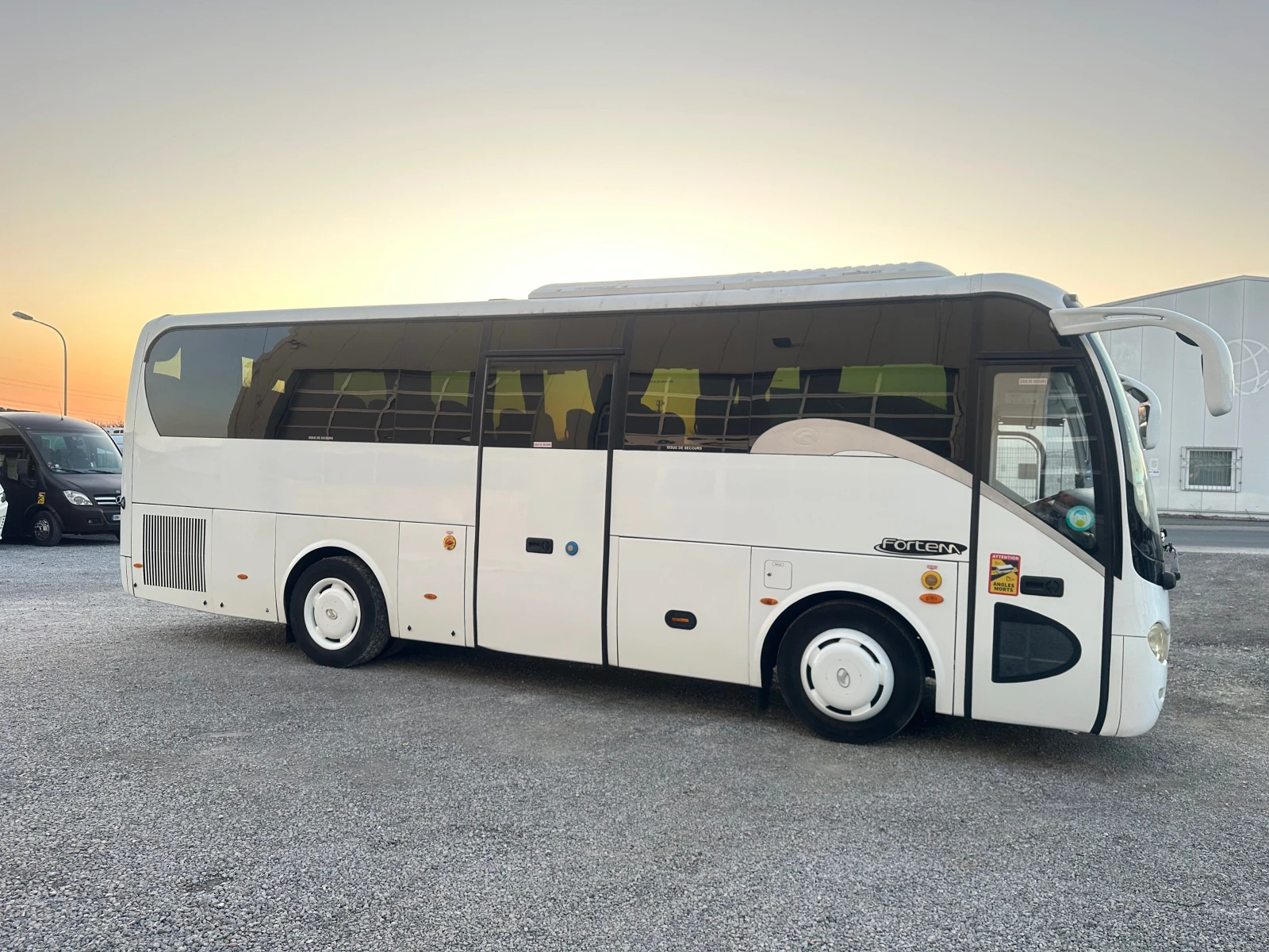 King Long XMQ 6900 Fortem, снимка 8 - Бусове и автобуси - 54320969