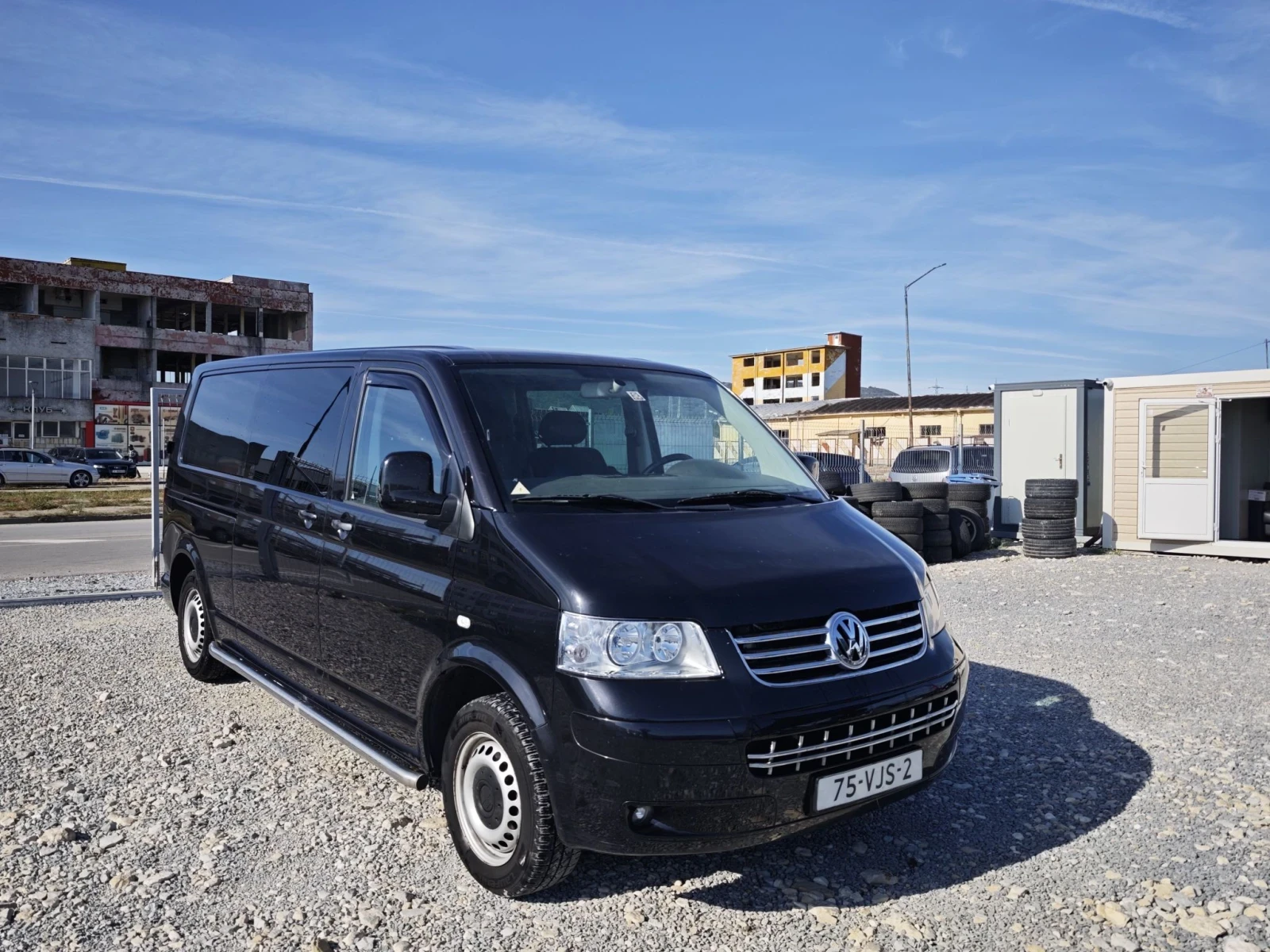 VW T5, снимка 3 - Бусове и автобуси - 56328267