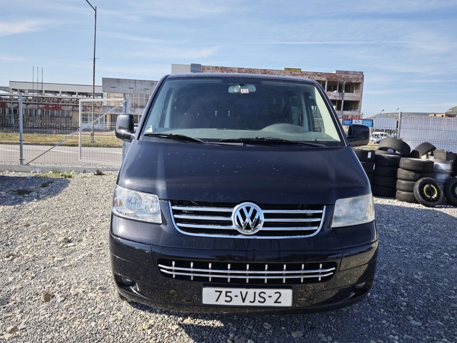 VW T5, снимка 2 - Бусове и автобуси - 56328267