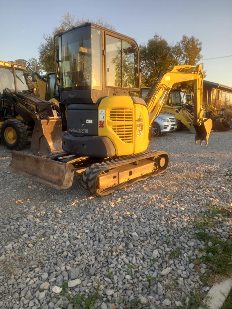 Багер Komatsu PC30 , снимка 3 - Индустриална техника - 47740134