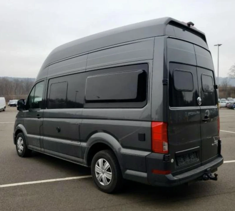 Кемпер VW Crafter Grand California 600, снимка 3 - Каравани и кемпери - 49509850