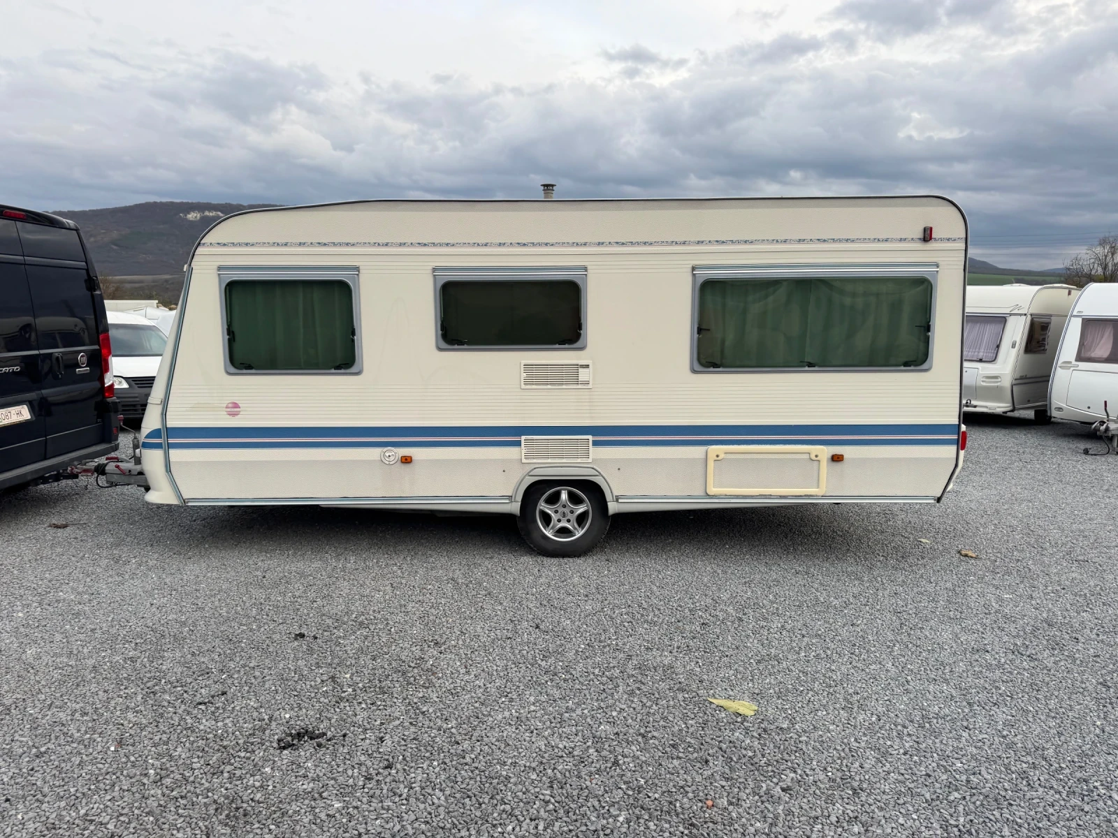 Каравана Adria Чисто нова - изображение 4