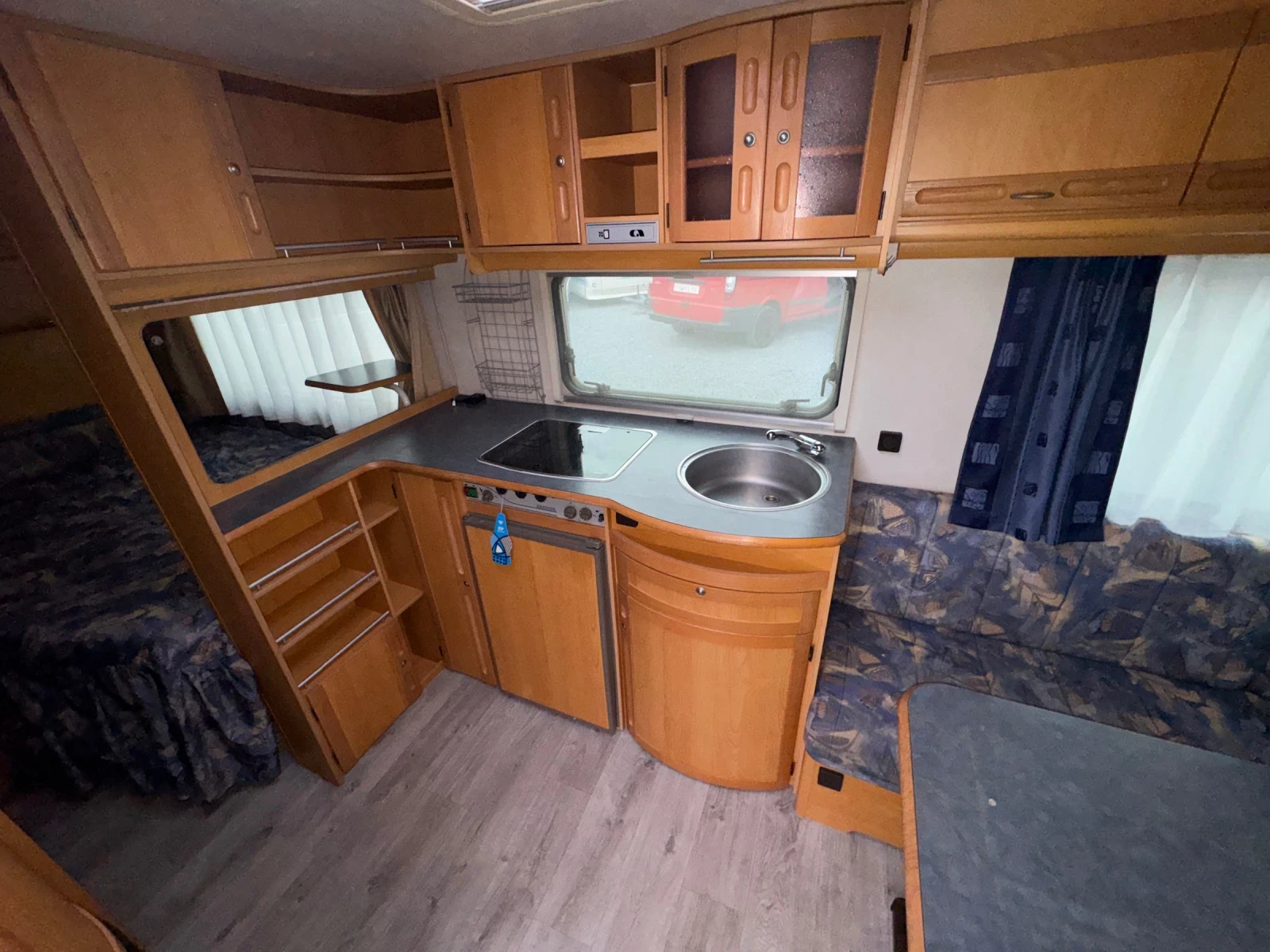 Каравана Adria Чисто нова - изображение 9