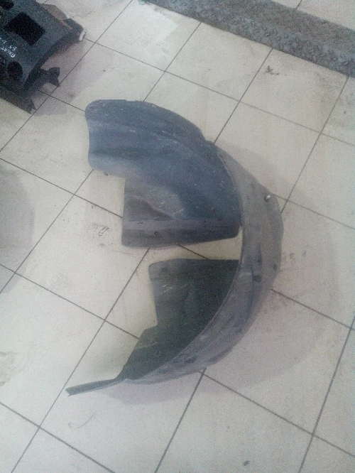 подкалник заден десен за Пасат Б5 комби