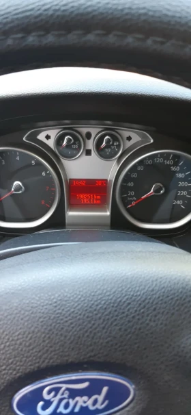 Ford Focus Бензин Газ, снимка 3 — Bazar.bg Ford Focus Бензин Газ, снимка 3