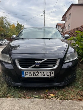 Volvo V50 R-Design - изображение 1