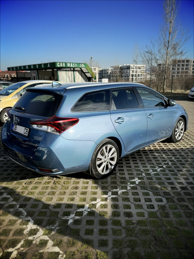 Toyota Auris LUNA PLUS, снимка 3 - Автомобили и джипове - 48827379