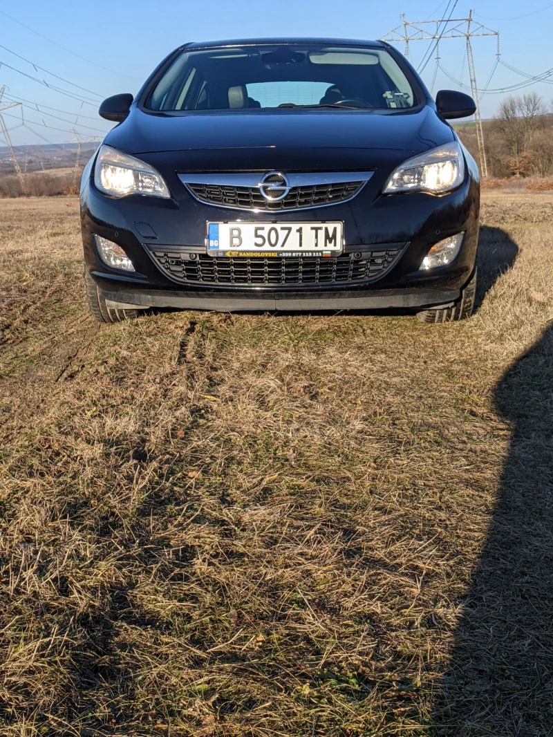 Opel Astra, снимка 1 - Автомобили и джипове - 49236367