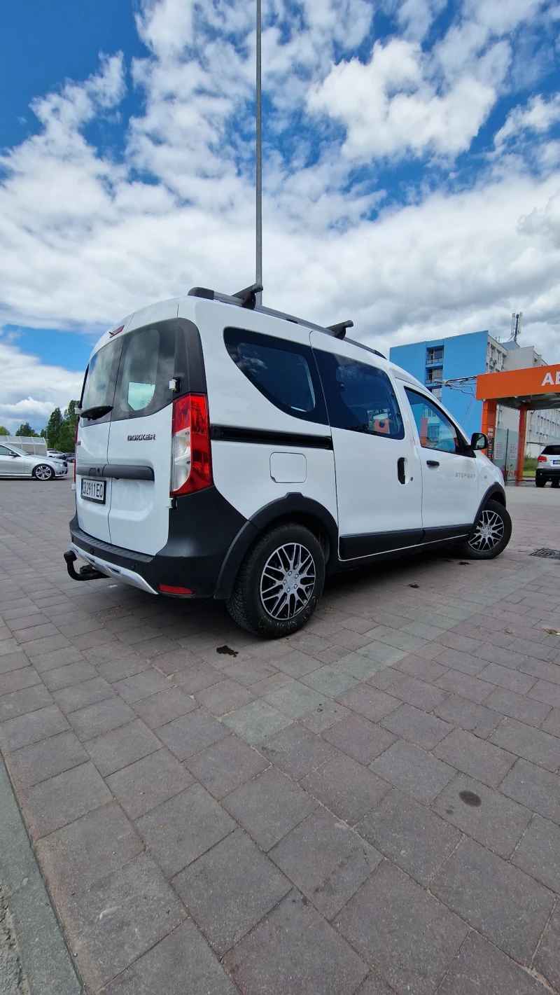 Dacia Dokker STEPWAY 1.5 blue dci, снимка 5 - Автомобили и джипове - 52473160