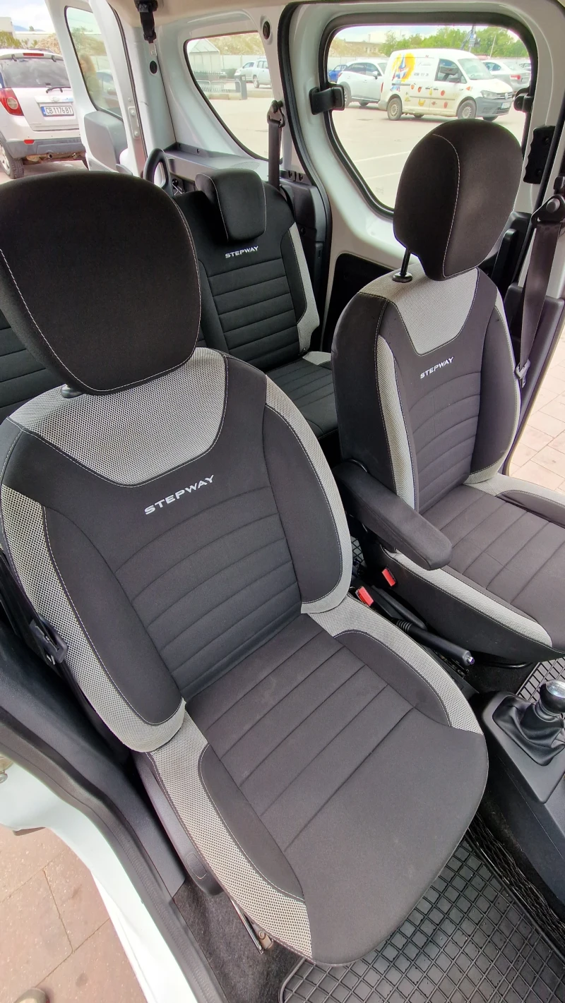 Dacia Dokker STEPWAY 1.5 blue dci, снимка 10 - Автомобили и джипове - 52473160