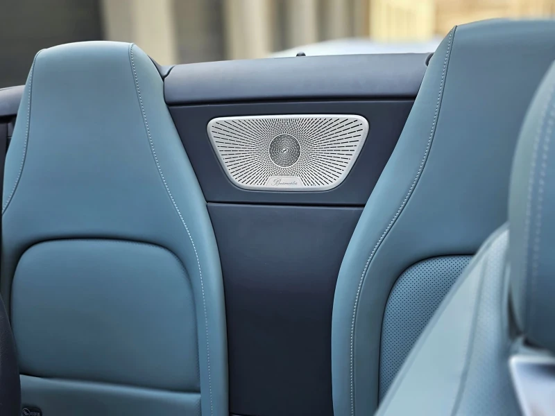 Mercedes-Benz SL 63 AMG Mercedes-AMG SL63 4MATIC+ | Cerami| Full Extras | , снимка 17 - Автомобили и джипове - 50795943